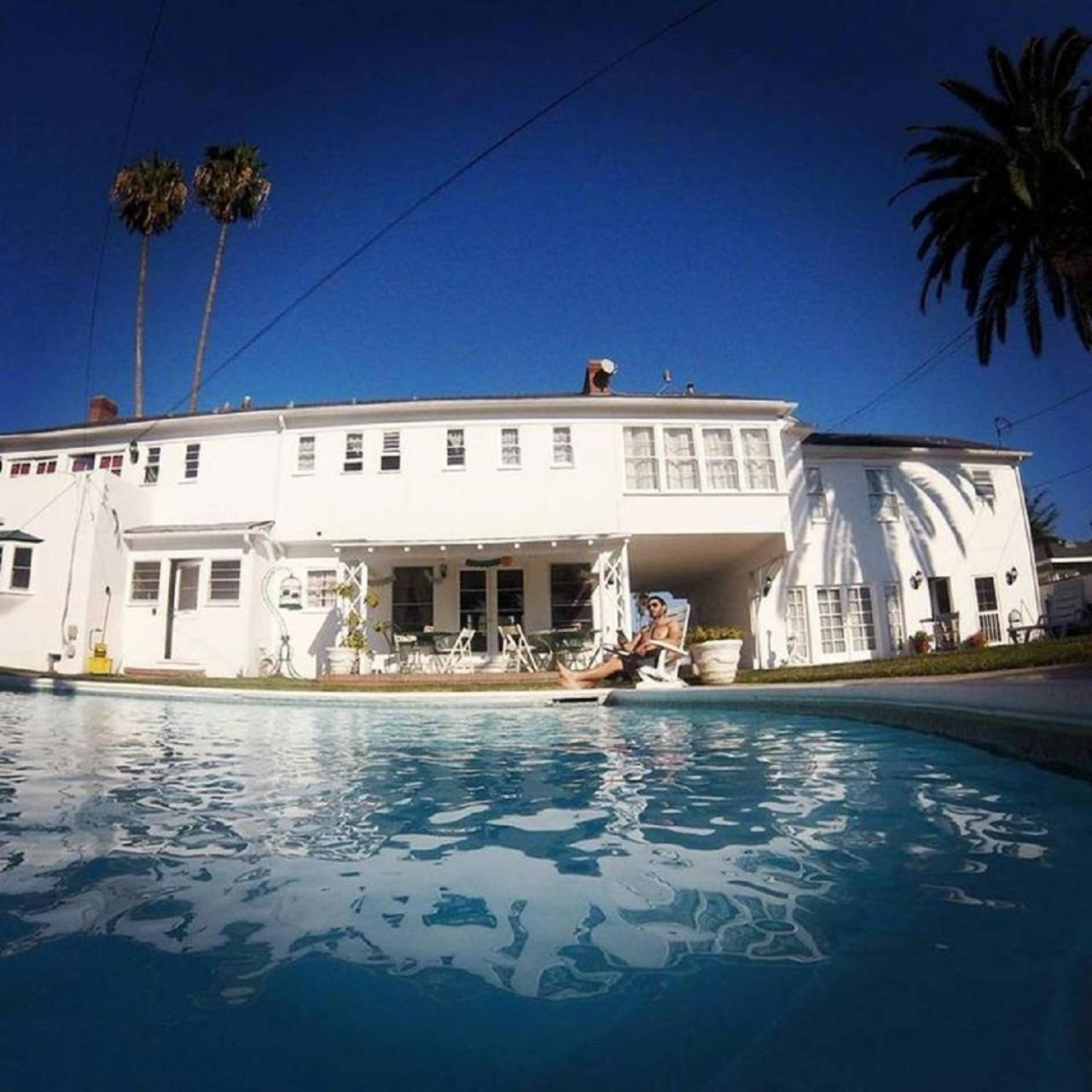 The Anderson Estates Hostel Los Angeles Exterior photo